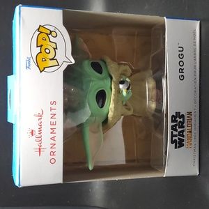 Star Wars: The Mandalorian Grogu Funko POP! Hallmark Ornament- NEW !!